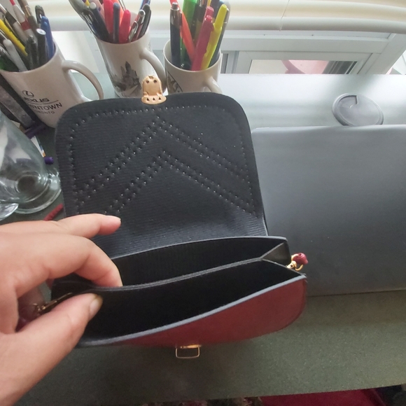 Small Bag - Picture 3 of 5